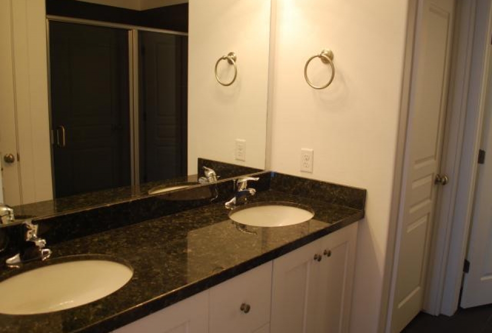 Master Bath  in home located at 10224 S Willamette Way Daybreak