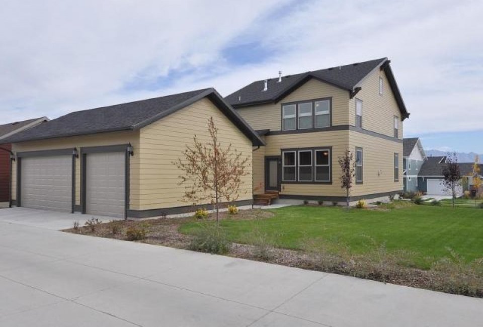 rear of property located on Martings Dr. in Daybreak